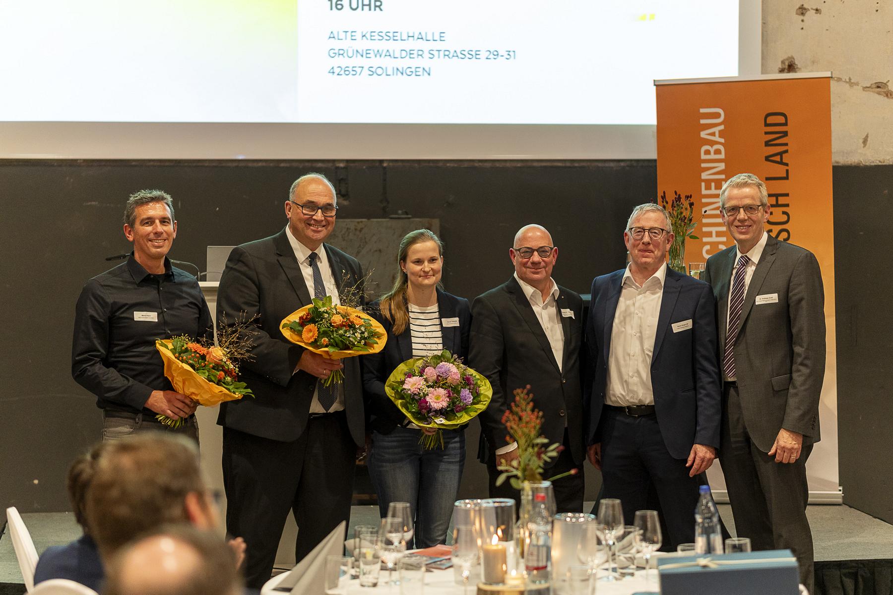 Feier von 10 Jahren Innovation und Zusammenarbeit im Maschinenbau Netzwerk Bergisch Land!